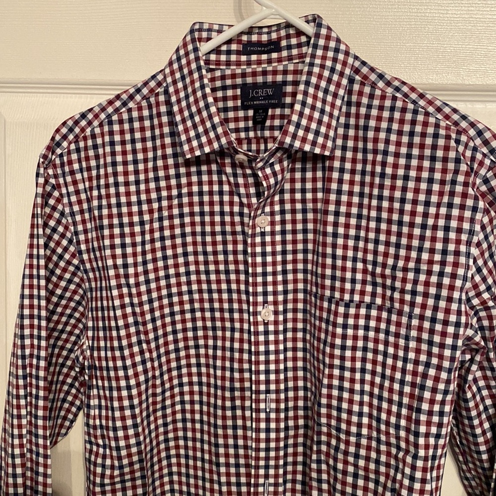 J Crew Flex Wrinkle Free checked dress shirt. Medium. 15-15 1/2.